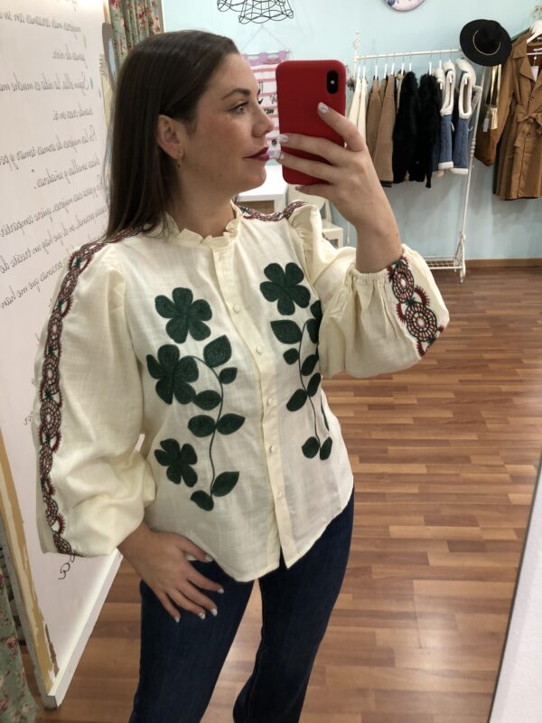 BLUSA TRÉBOL